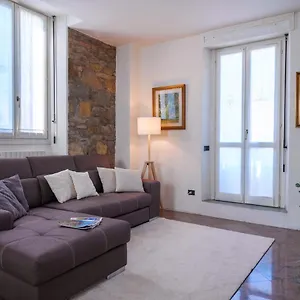 casa-vacanze-anna.it-lombardy.com/