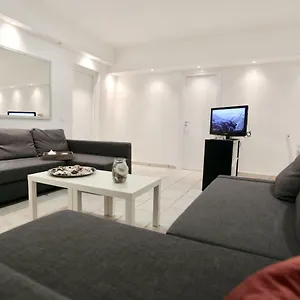 Pretty Space , Milán Italia