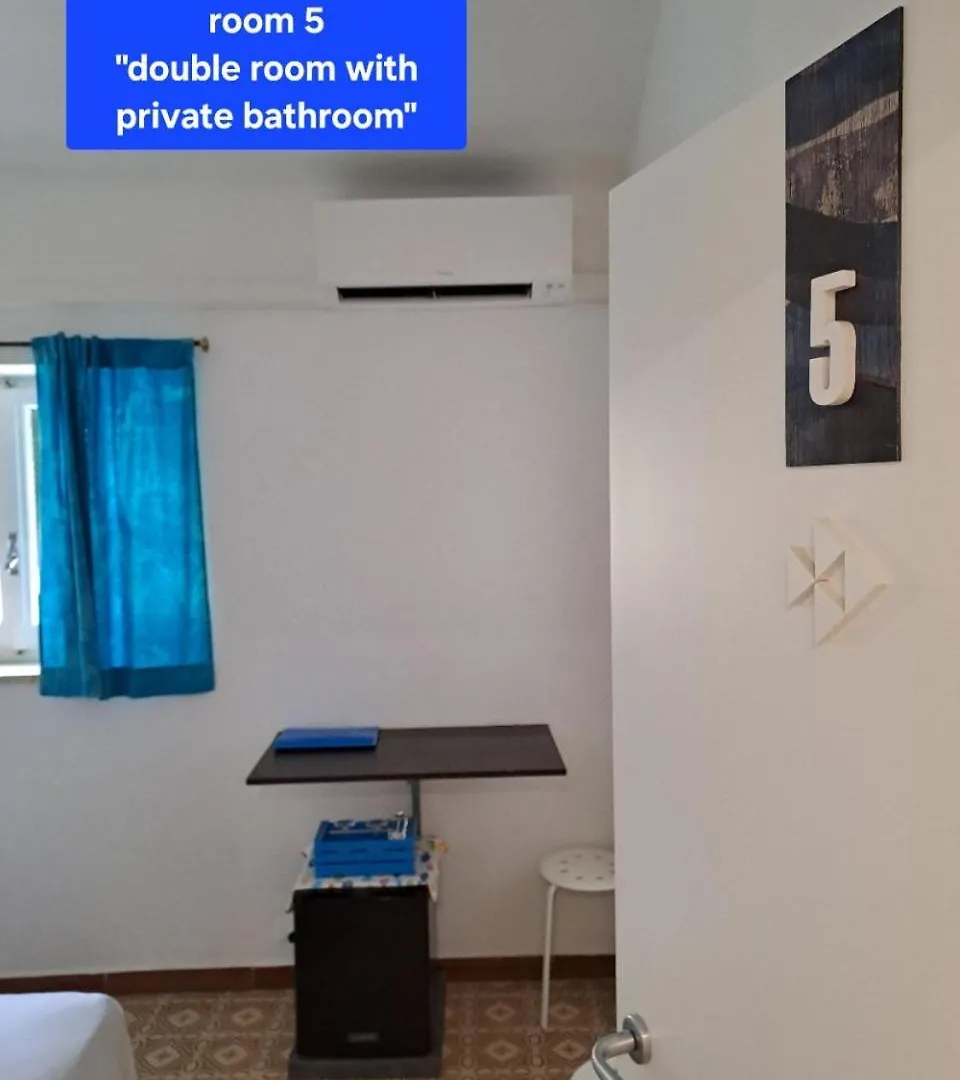 ורנאצה Albergo Barbara 0*,